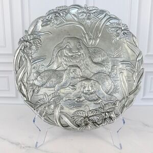 VTG 1994 Arthur Court Round 12 1/2" Wide Cast Aluminum Bunny Platter